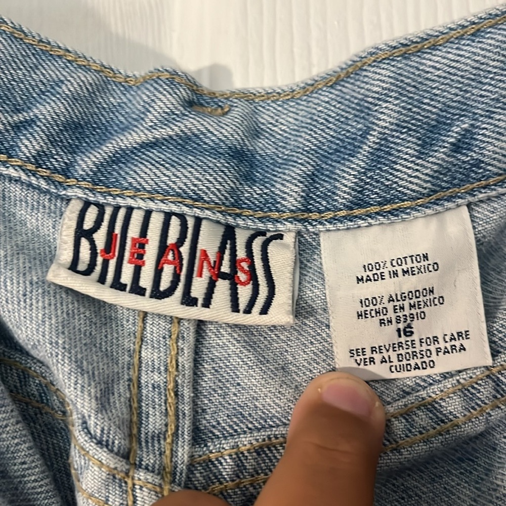Bill Blass Blue Jean Shorts Classic Summer Style - Picture 2 of 5
